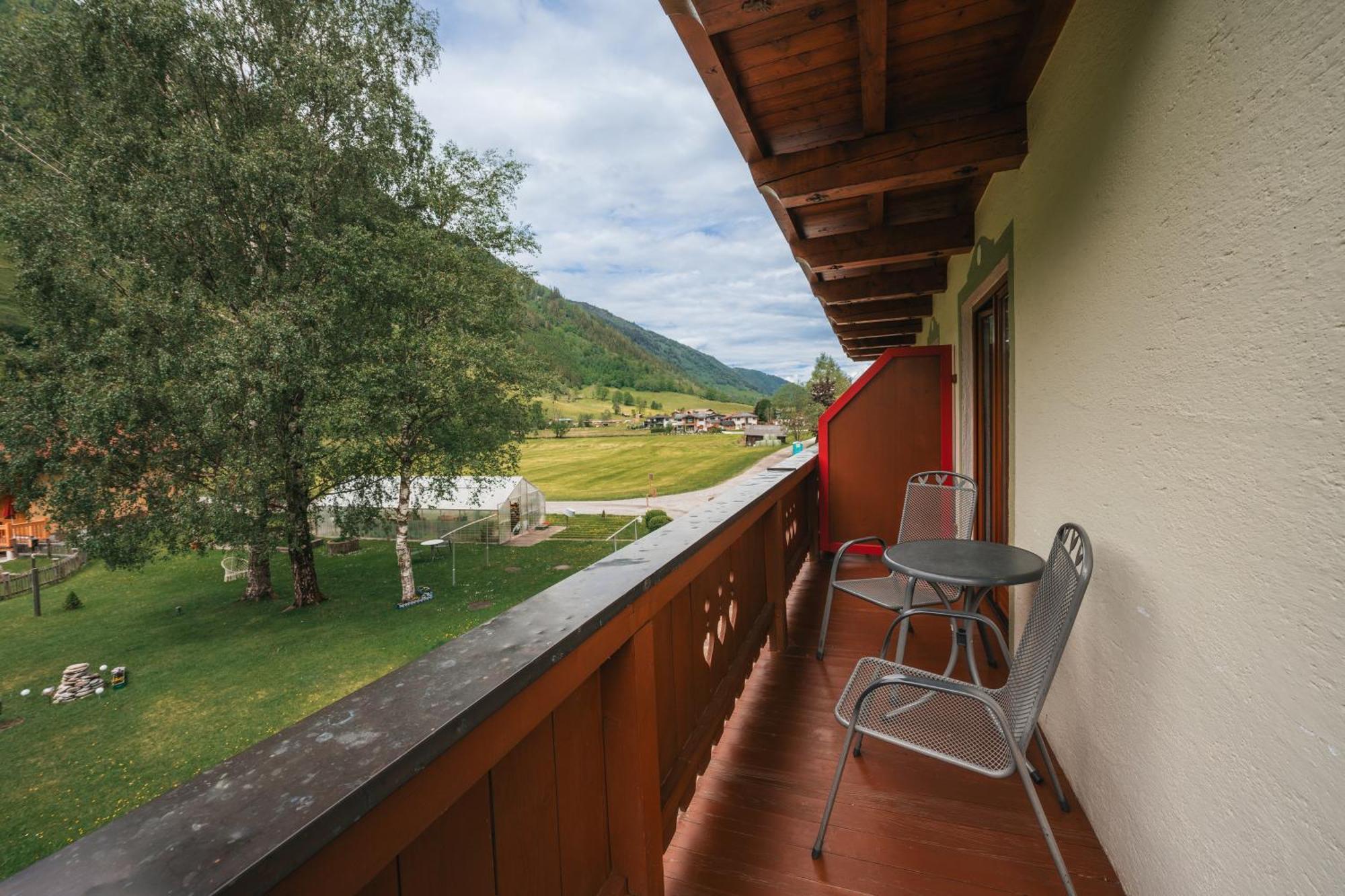 Pension Andrea Fusch an der Grossglocknerstrasse Exterior photo