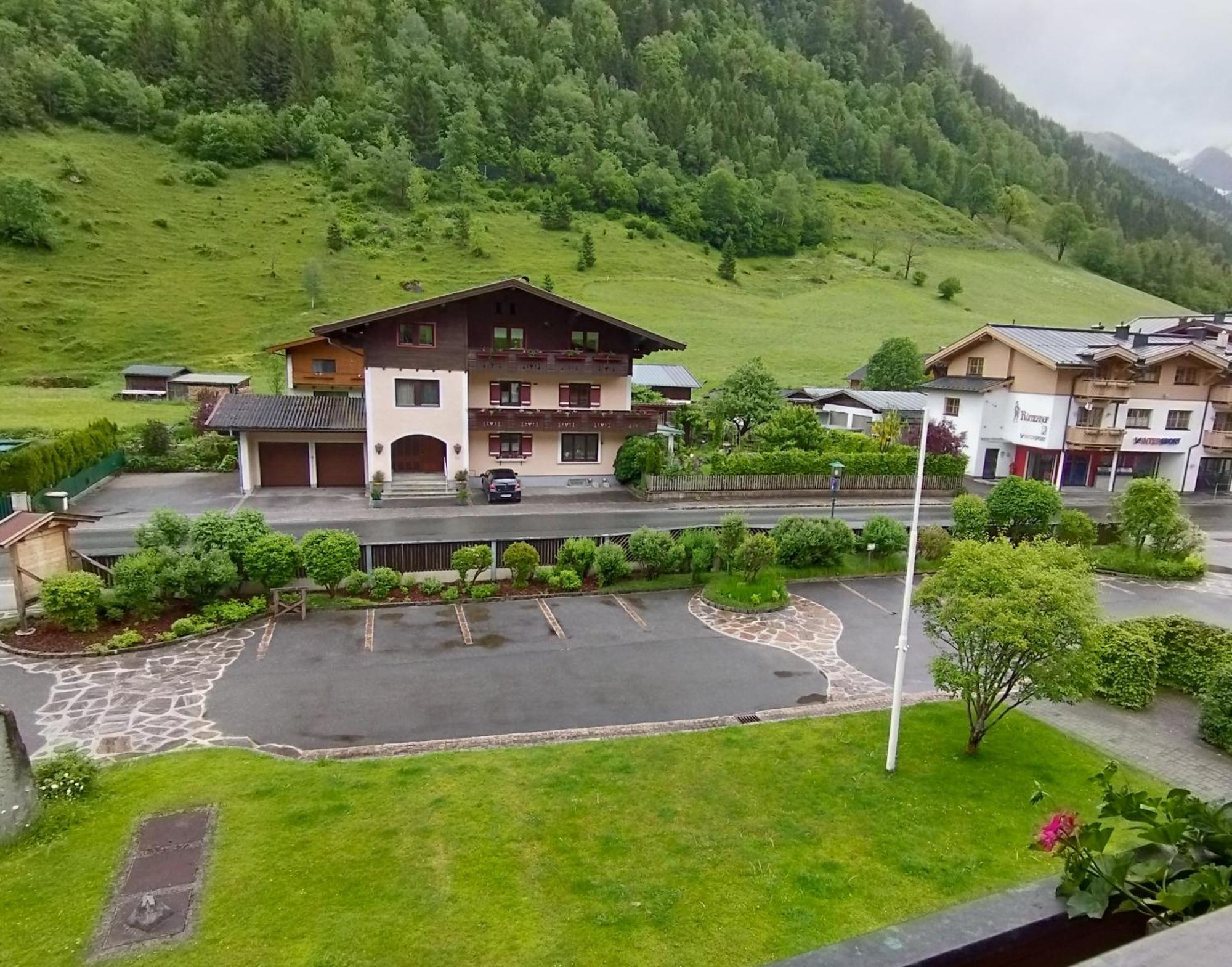 Pension Andrea Fusch an der Grossglocknerstrasse Exterior photo