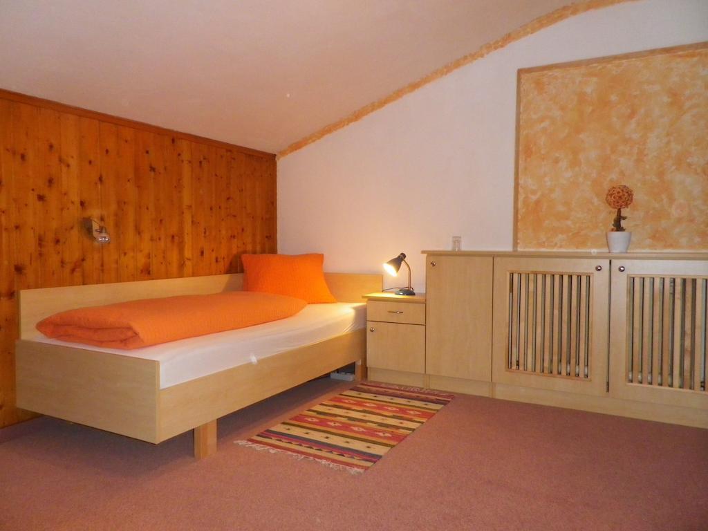 Pension Andrea Fusch an der Grossglocknerstrasse Room photo
